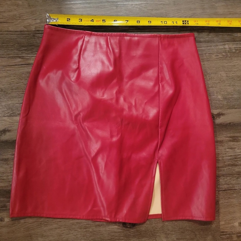 Windsor Red Faux Leather Mini Skirt Side Slit High Waisted Small NWT